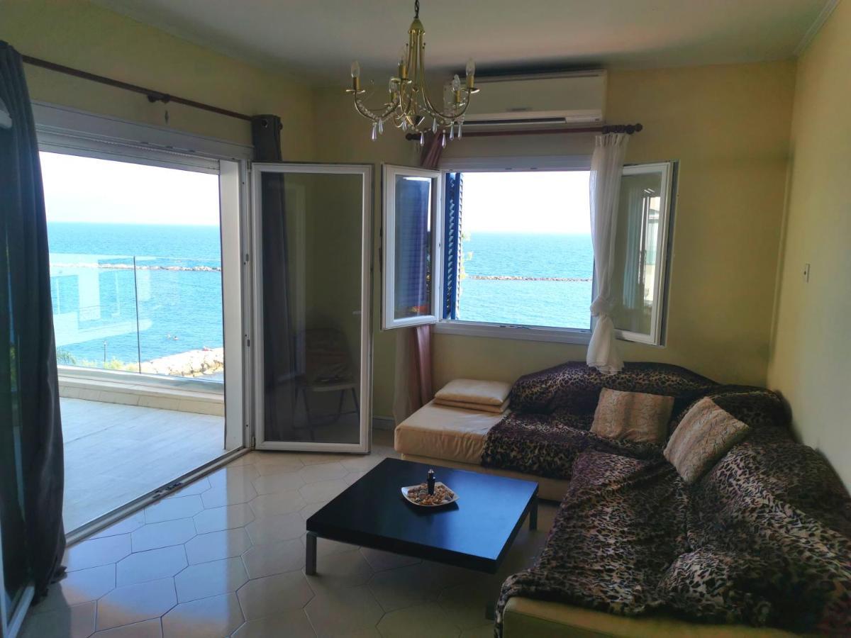 Galatex Beachfront 1St Line Sea View Suites - Best Location Peaceful Green Place Limassol Exterior photo